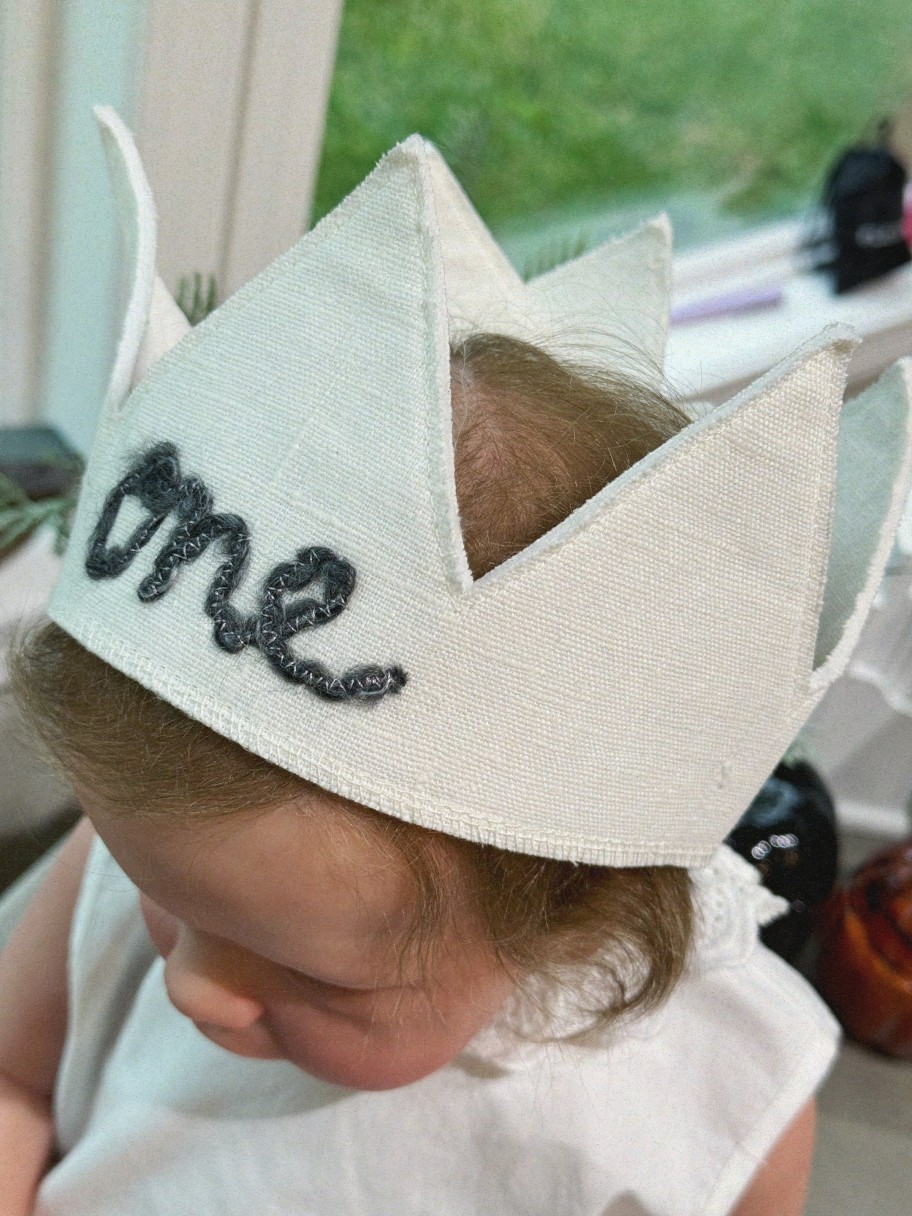 Oh Baby! Oh Baby! Birthday Crown "One" Linen Hat Hats